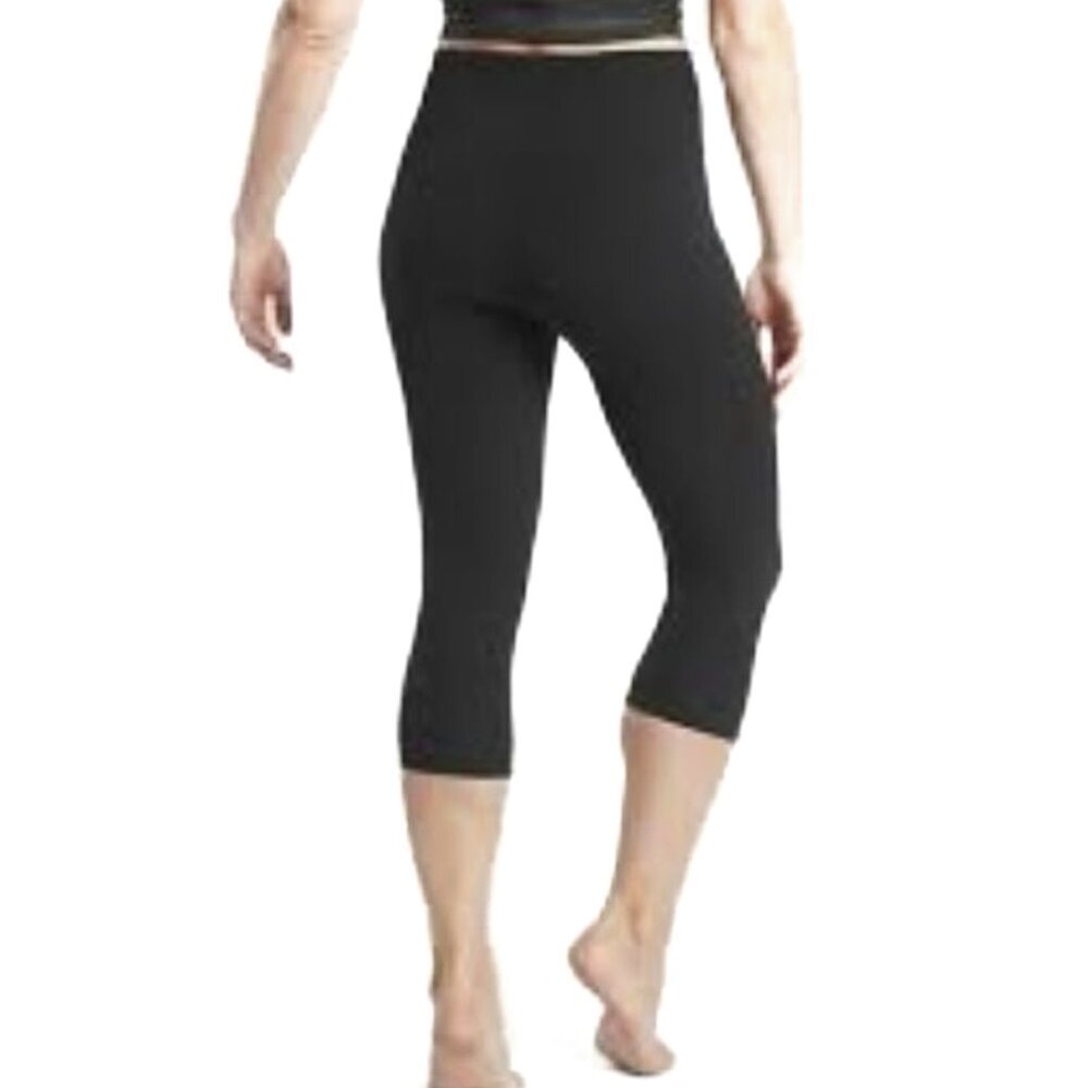 Athleta Elation Crop Capri Yoga Barrre Black Gym Workout‎ Pants Size XS
